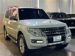 ميتسوبيشي باجيرو